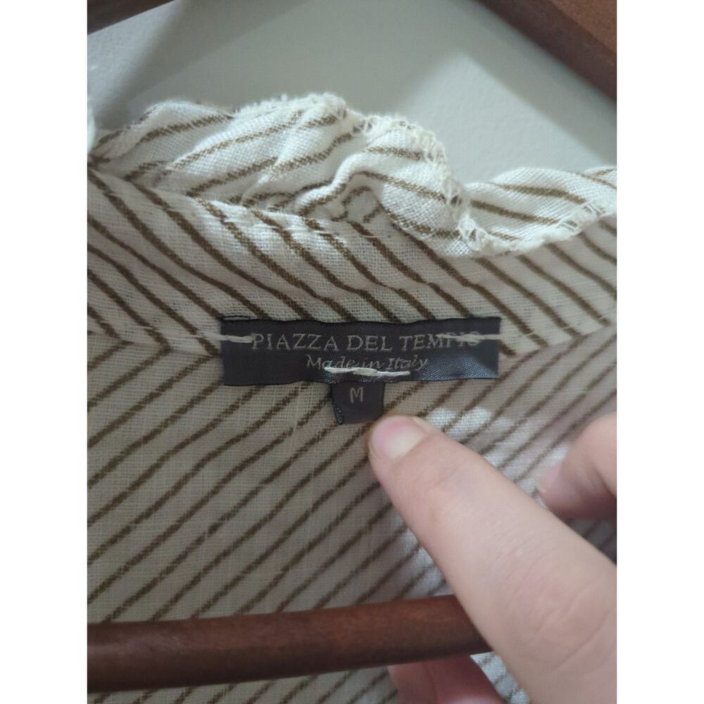 Piazza Del Tempio Striped Ruffle Linen Top - Picture 2 of 4